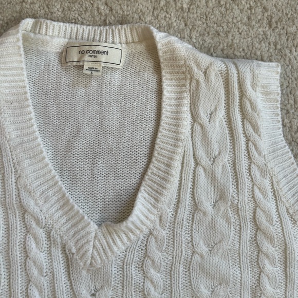 Cream Cable Knit Sweater Vest - Picture 2 of 3